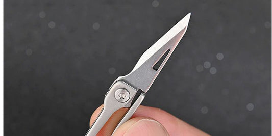 Compact Elegance: The Kranite Titanium Keychain Knife