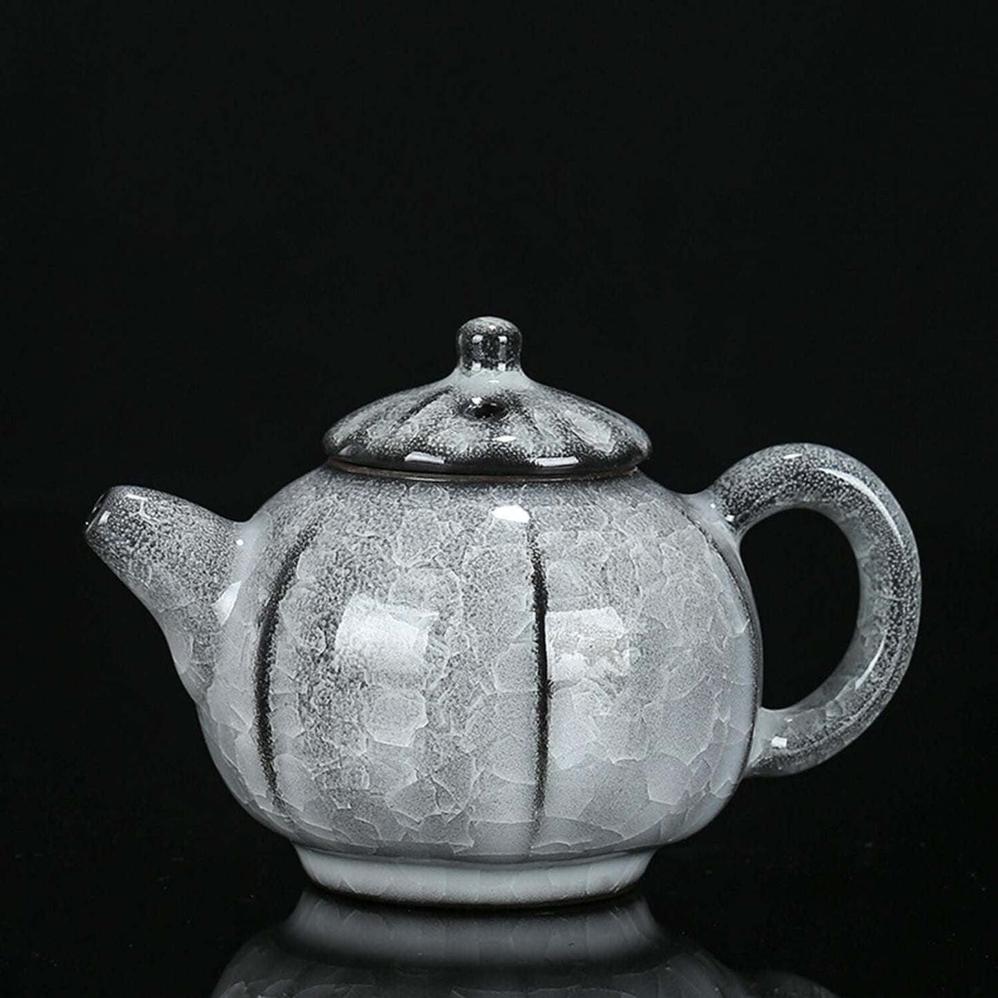 The Exquisite Crackled Glaze Tea Set