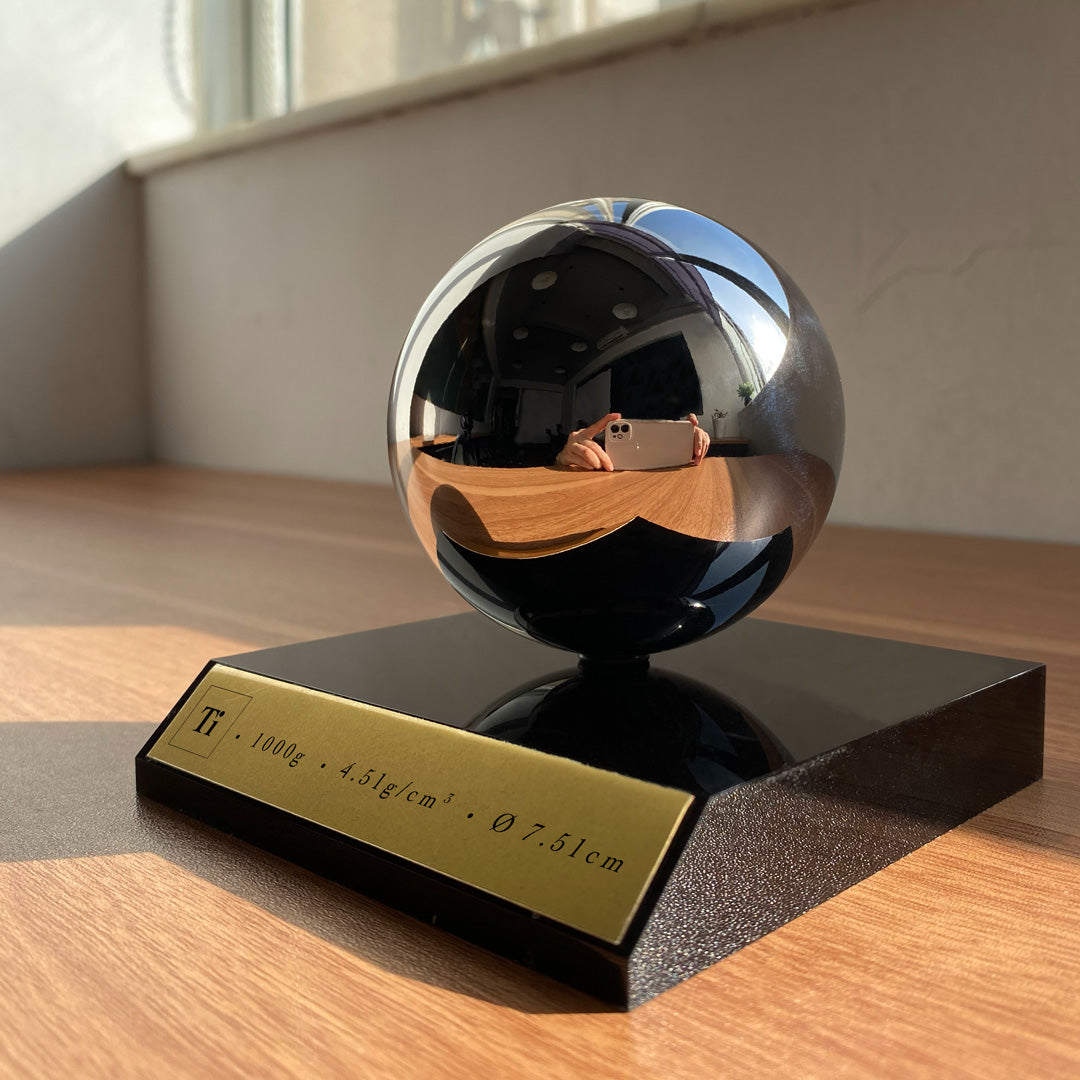 Mirror Polished Titanium Ball Unusual Gifts