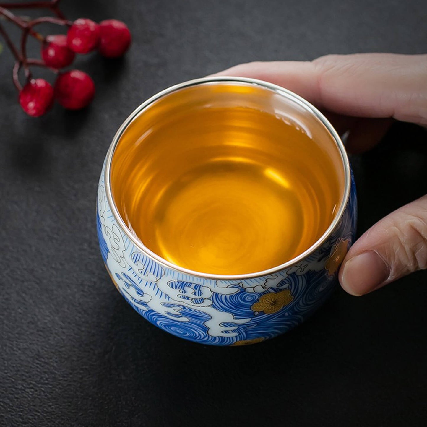 Sol-Bird's Sea Blossoms: The Silver-Lined Teacup